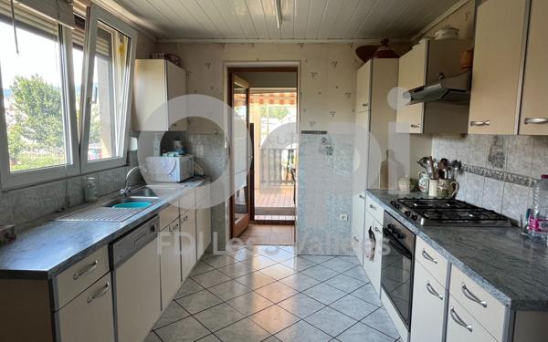 Maison à vendre    4 pièces •  Cernay