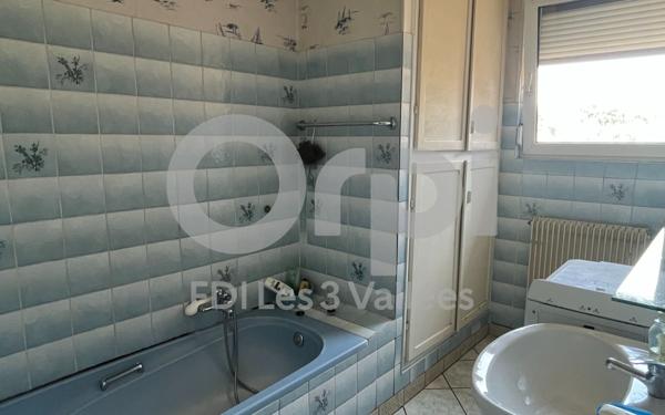 Maison à vendre    4 pièces •  Cernay