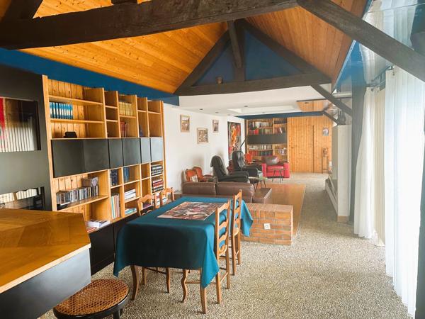 Grande maison familiale 236 M² 6 chambres avec annexe 210 M²