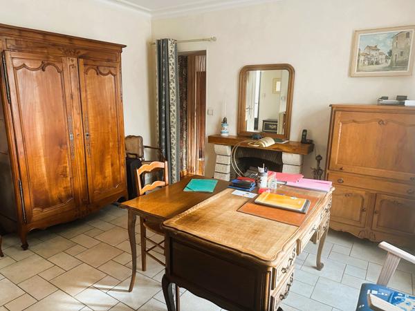 Grande maison familiale 236 M² 6 chambres avec annexe 210 M²