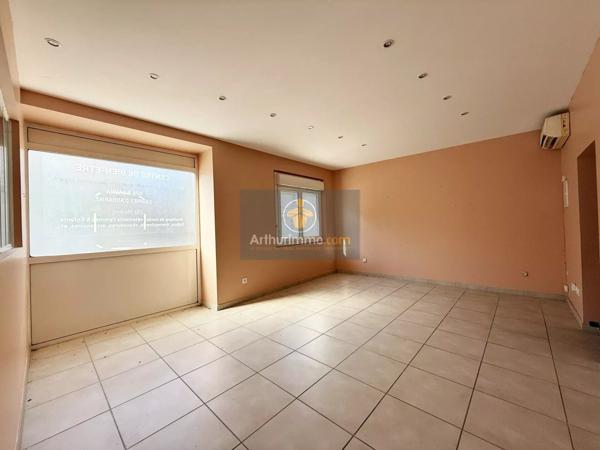 Vente Immeuble 12 pièces 302 m2 à Mondragon