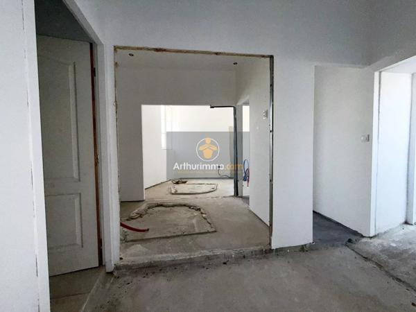 Vente Immeuble 12 pièces 302 m2 à Mondragon