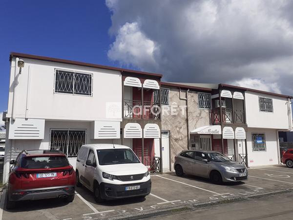 Achat bureau Baie-Mahault - 29 m² - 110 338 €