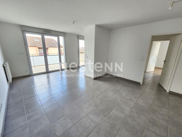 Appartement T3 au dernier étage avec ascenseur - Toulouse - cave - parking sous-sol