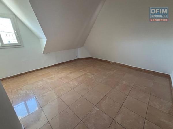 À louer – T4 Duplex – Résidence Pluie d’Or