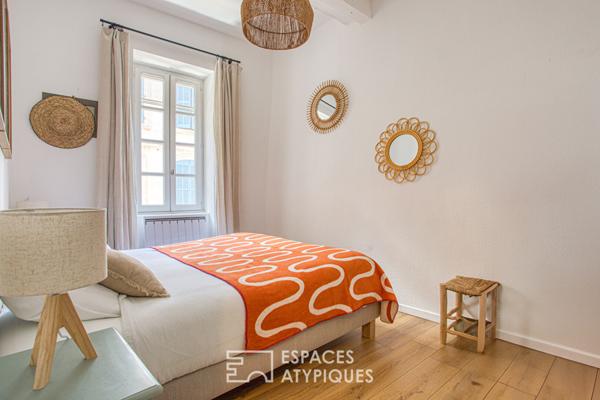 Appartement élégamment rénové en coeur de ville