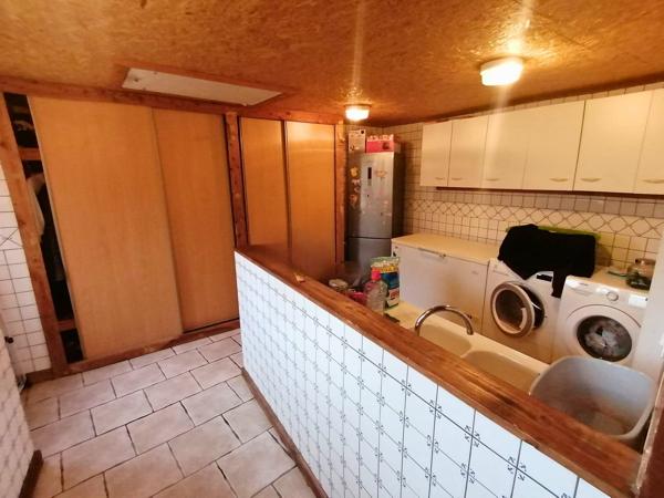 Maison spéciale investisseur à Ajain