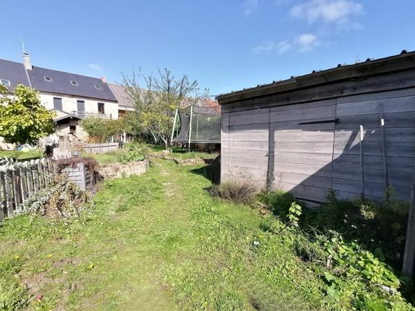 Maison spéciale investisseur à Ajain