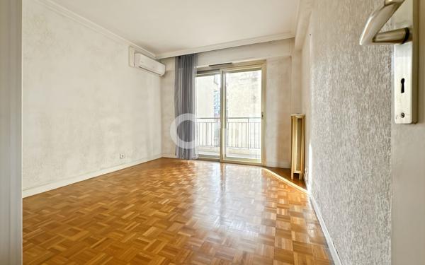 Appartement à vendre    3 pièces • 79,01 m2 Nice