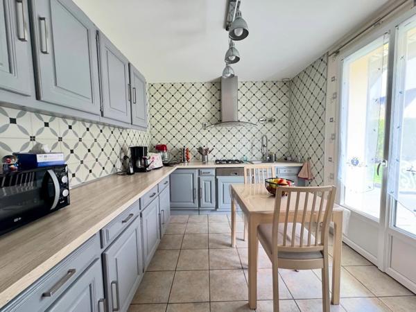 Vic-sur-Aisne (02290) LIMITROPHE VIC SUR AISNE
