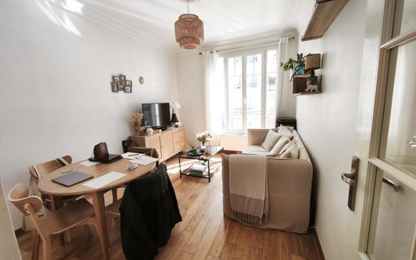 Appartement à louer    2 pièces • 42 m2 Colombes