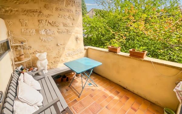 Maison à vendre    6 pièces •  Uzès