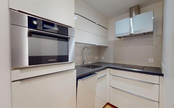 Appartement à vendre    4 pièces • 93,88 m2 Lyon 2