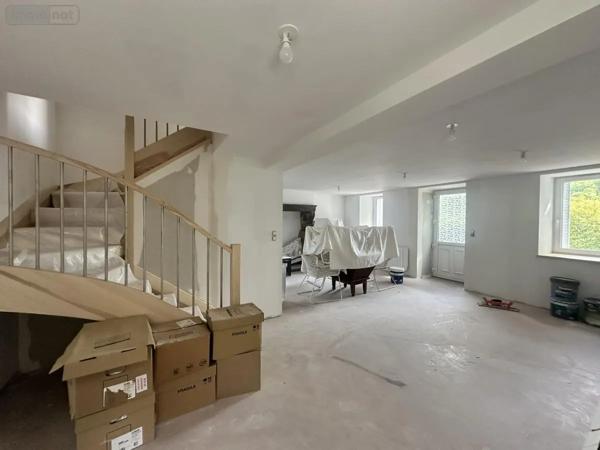 Achat - Maison Massiac 15500 175 m 2 970 m 2