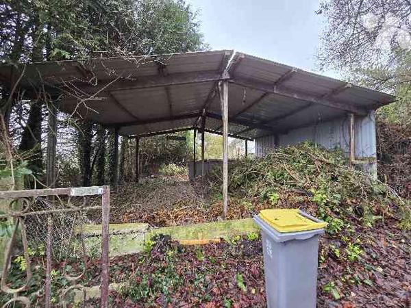 NOE (89320) Maison à rénover 5pièces / 4 chambres