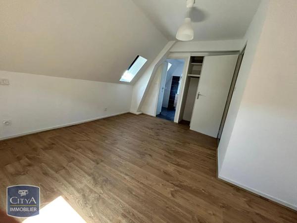 Appartement à louer 2 pièces 46.8m² Brive-la-Gaillarde (19100)