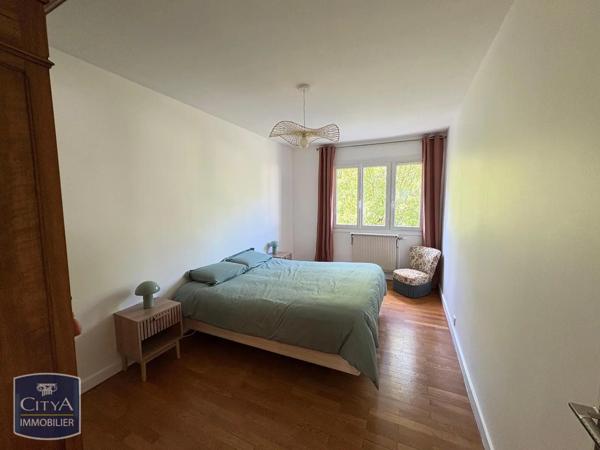 Appartement à louer 2 pièces 62.63m² Grenoble (38100)