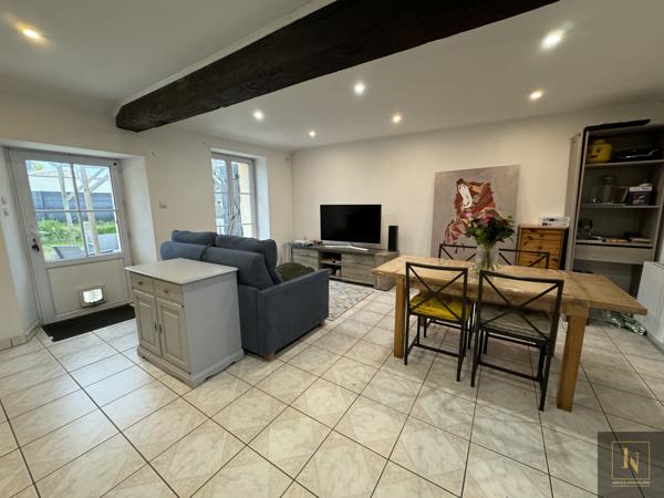 Maison
                                                                                                                                                                                                                                                                                                                        2 pièce(s)                                                                                                                                                                                                          1 chambre(s)                                                                                                                                                                                                          51  m²
