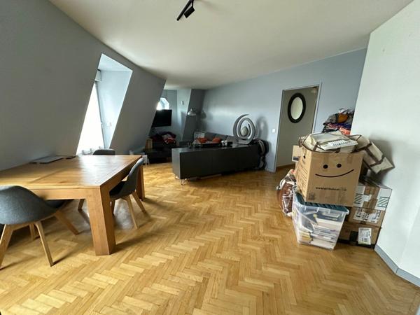 Appartement à vendre    3 pièces •  Le Raincy