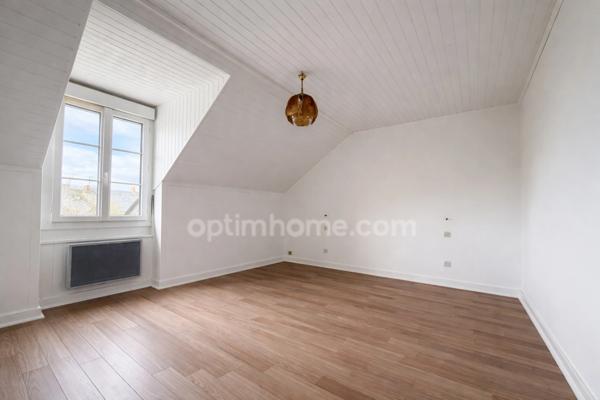 Maison à vendre 4 pièces SAINTE JAMME SUR SARTHE (72)