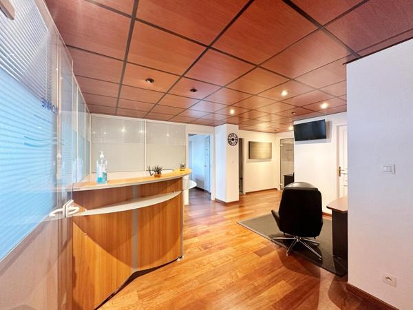 Toulouse – Boulevard d’Atlanta – Bureaux lumineux avec terrasses et 4 stationnements privatifs