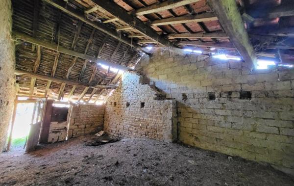 Vente Maison sur 9026 m² de terrain Mallerey   