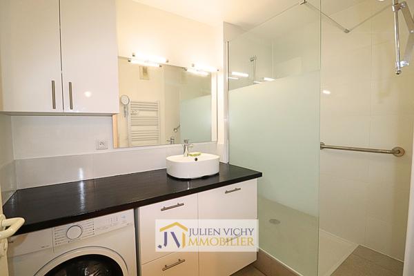 Appartement 3 pièce(s) 2 chambre(s) 69 m²