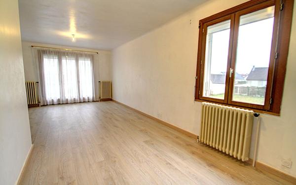 Maison à vendre    4 pièces •  Saran