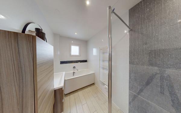 Maison à vendre    5 pièces •  Guénange