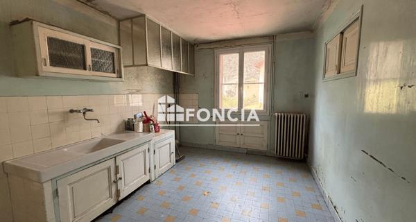 À vendre Maison 6 pièces 132 m² - Digne-les-bains 04000