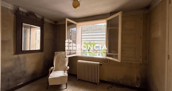 À vendre Maison 6 pièces 132 m² - Digne-les-bains 04000