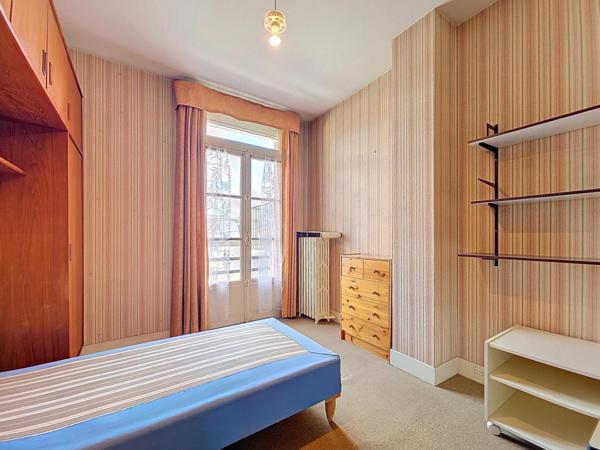 MAISON 4-5 CHAMBRES JARDIN 5MN A PIED DU METRO