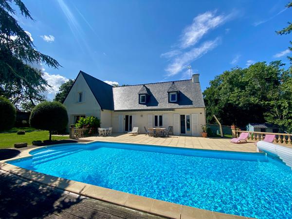 À vendre - Maison 5 chambres à LANVALLAY PROCHE DINAN