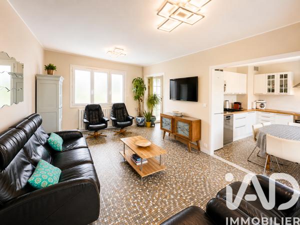 Maison à vendre 6 pièces 100 m² Sainte-Geneviève-des-Bois
