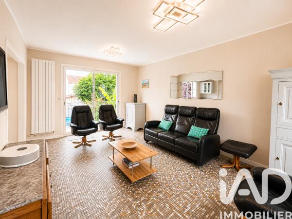 Maison à vendre 6 pièces 100 m² Sainte-Geneviève-des-Bois