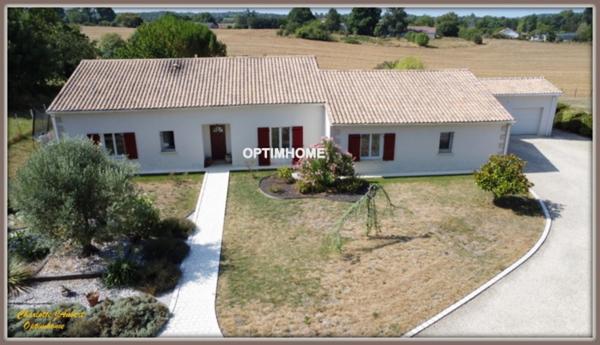 Maison à vendre 7 pièces Proche de BAIGNES SAINTE RADEGONDE (16)