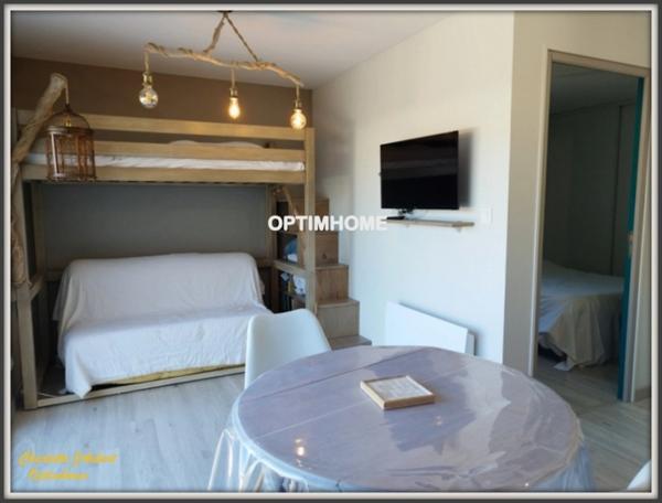 Maison à vendre 7 pièces Proche de BAIGNES SAINTE RADEGONDE (16)