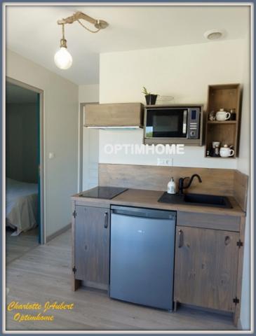 Maison à vendre 7 pièces Proche de BAIGNES SAINTE RADEGONDE (16)