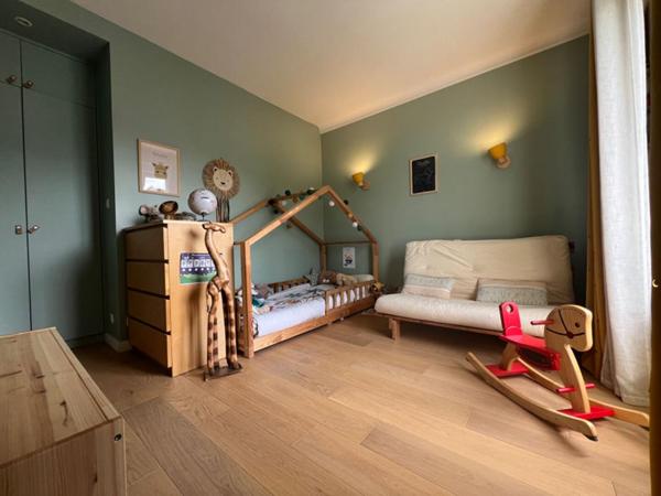 Maison de 161 m2 - 5 chambres - JARDIN