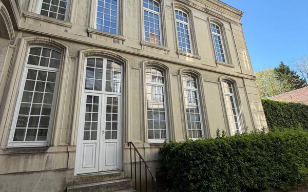 Appartement à louer    1 pièce •  Saint-Quentin