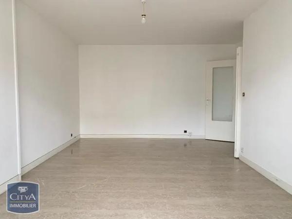 Appartement à louer 3 pièces 67.1m² Villeurbanne (69100)