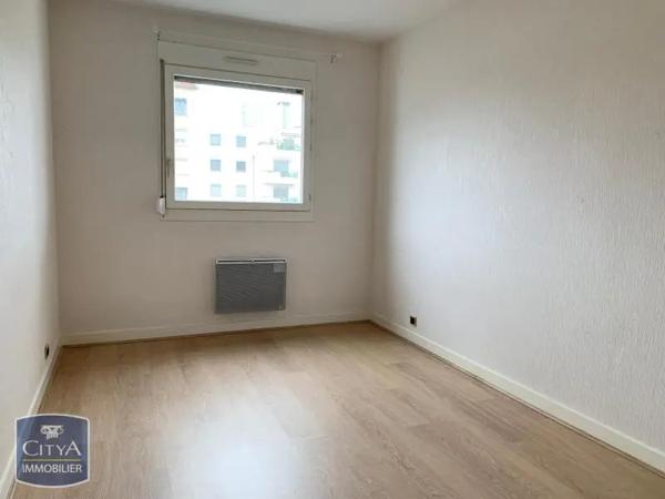 Appartement à louer 3 pièces 67.1m² Villeurbanne (69100)