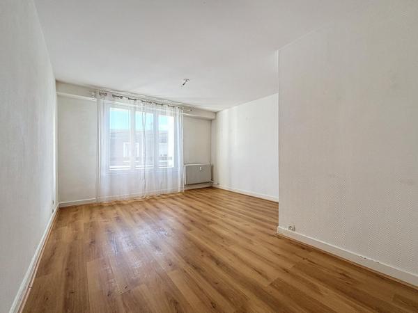 Agréable 3 P en plein centre ville et au calme