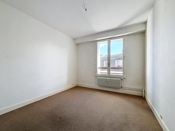 Agréable 3 P en plein centre ville et au calme