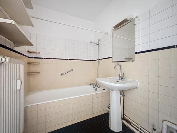 Agréable 3 P en plein centre ville et au calme