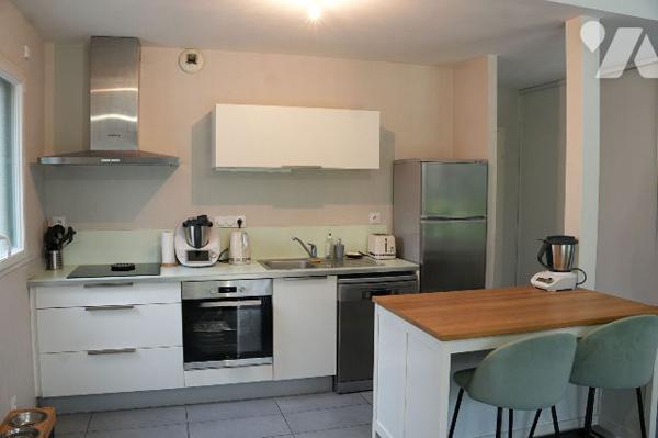 Maison  de plain pied avec 3 chambres, garage et terrain