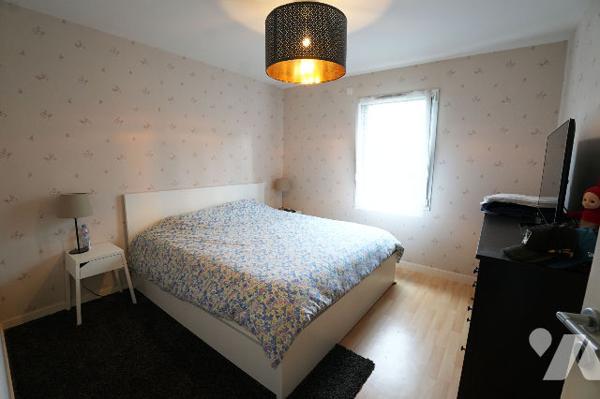 Maison  de plain pied avec 3 chambres, garage et terrain