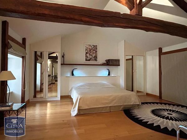 Maison à louer 4 pièces 183m²