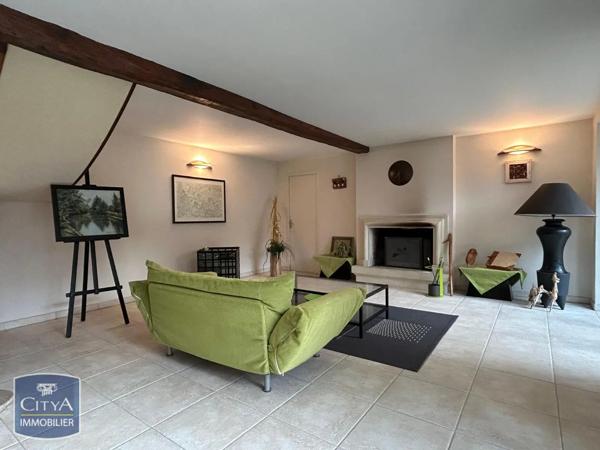 Maison à louer 4 pièces 183m²