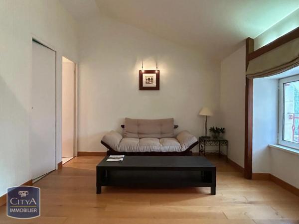 Maison à louer 4 pièces 183m²